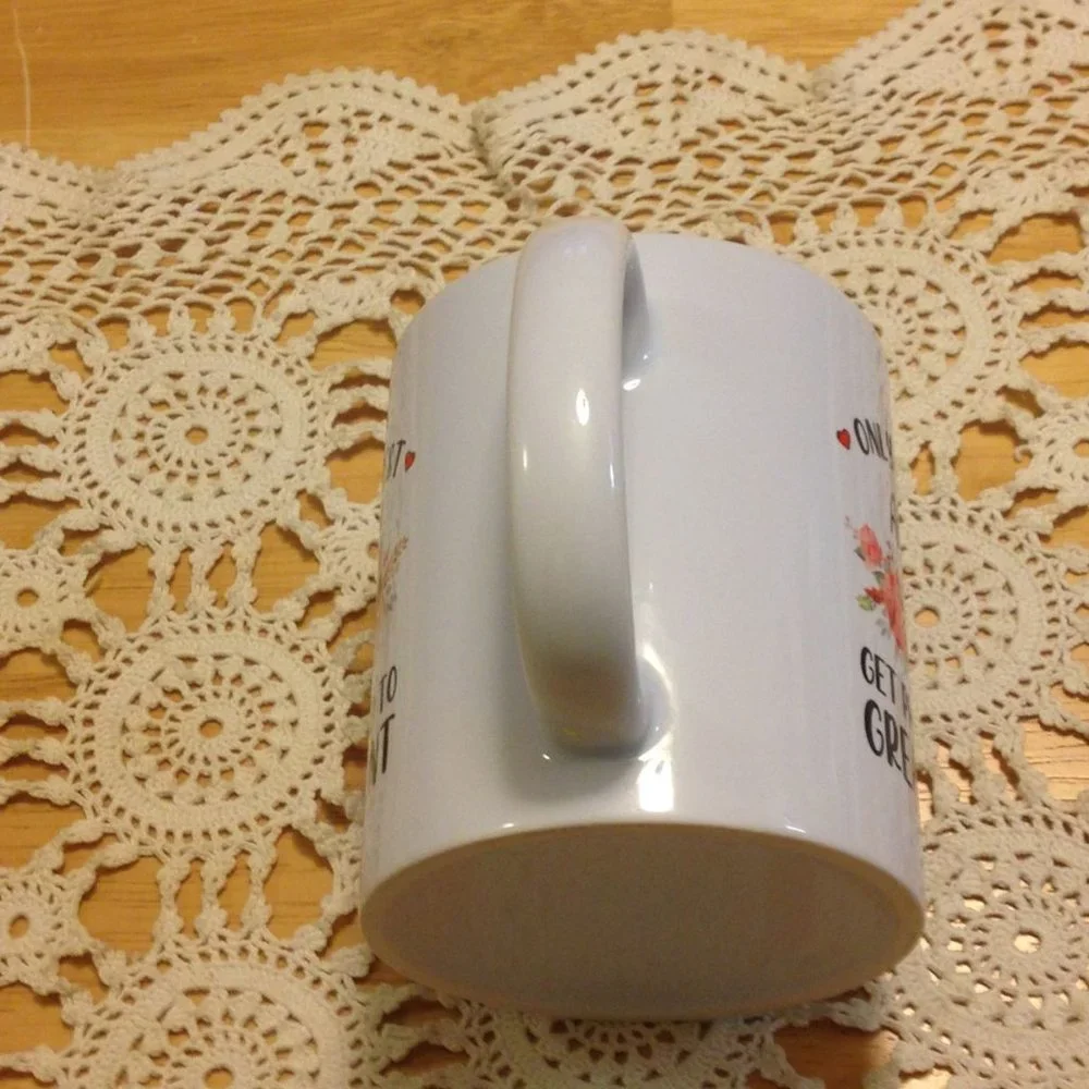Gift Idea for a favorite auntie! New coffee cup with floral detail